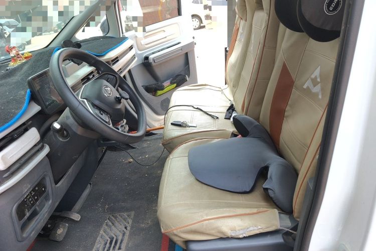 Used SAIC MAXUS Datang V1L  Left Front Seat