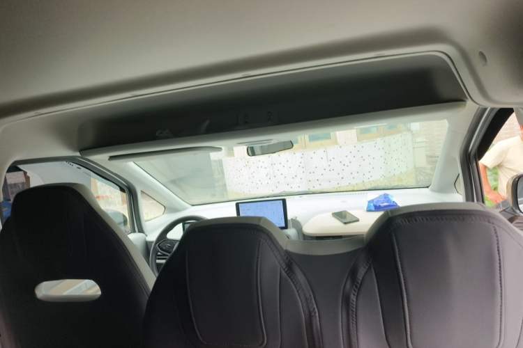 Used SAIC MAXUS Datang V1L 2026 Model Low-Roof Multi-Purpose Version Ningde Tianxing 83 kWh Headliner