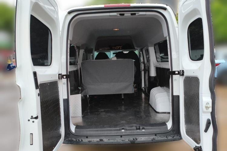 Used SAIC MAXUS Datang V1L 2026 Model Range-Extended Multi-Purpose Version Long Wheelbase High Roof Standard 7-Seater Trunk