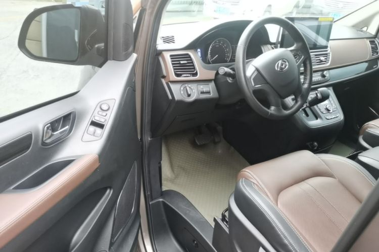 Used SAIC MAXUS EG10 2021 Pure Electric Luxury Executive Edition Driver Seat