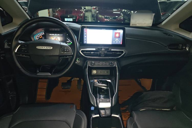 Used SAIC MAXUS EUNIQ 5 2020 1.3T PLUG-IN Luxury Edition Center Console