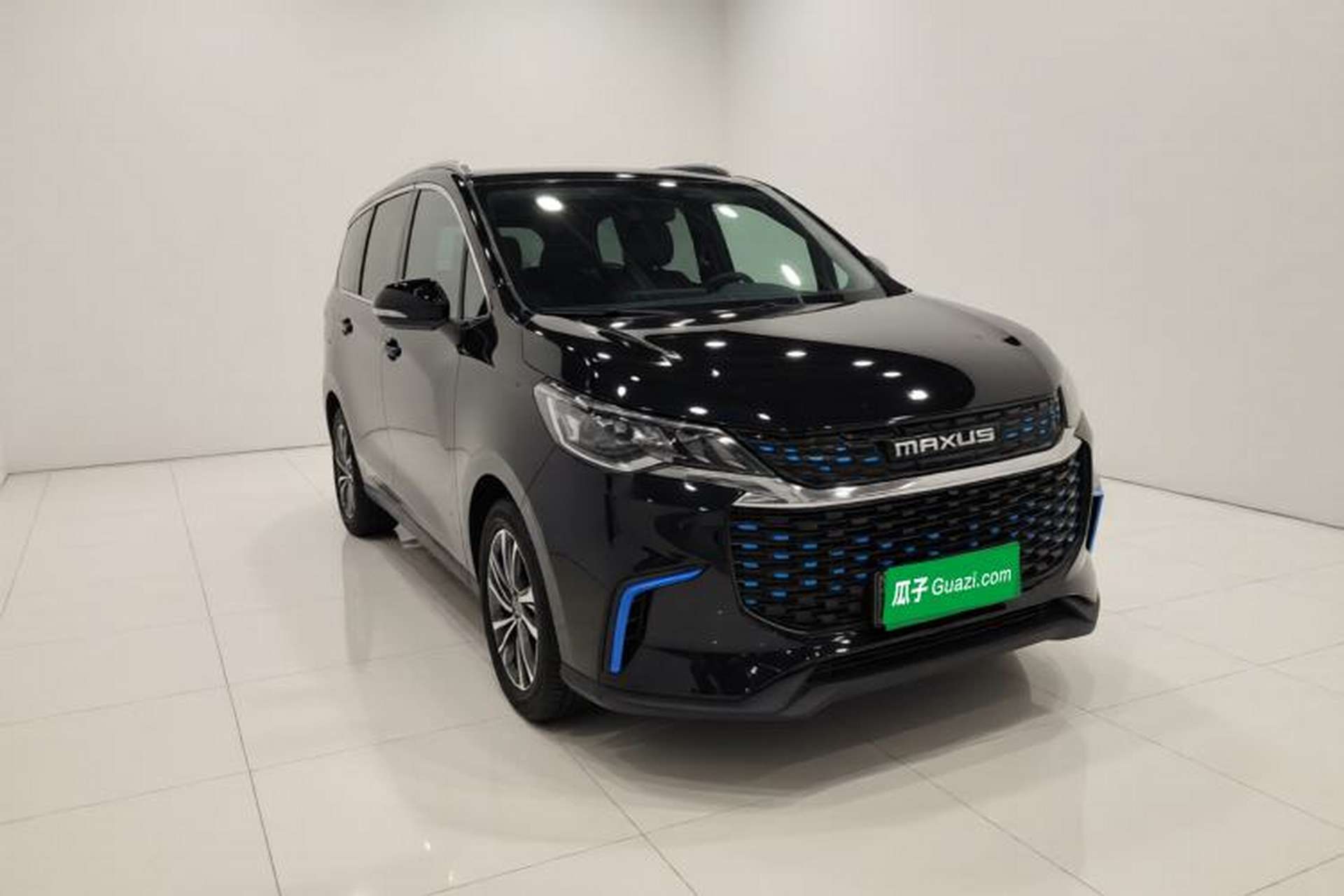 Used SAIC MAXUS EUNIQ 5 2020 1.3T PLUG-IN Luxury Edition Exterior 2