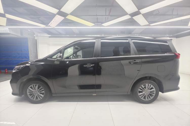 Used SAIC MAXUS EUNIQ 5 2020 1.3T PLUG-IN Elite Edition Exterior 3