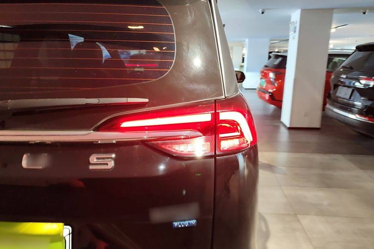 Used SAIC MAXUS EUNIQ 5 2020 1.3T PLUG-IN Elite Edition Exterior 6