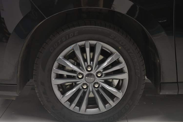 Used SAIC MAXUS EUNIQ 5 2020 1.3T PLUG-IN Elite Edition Exterior 7