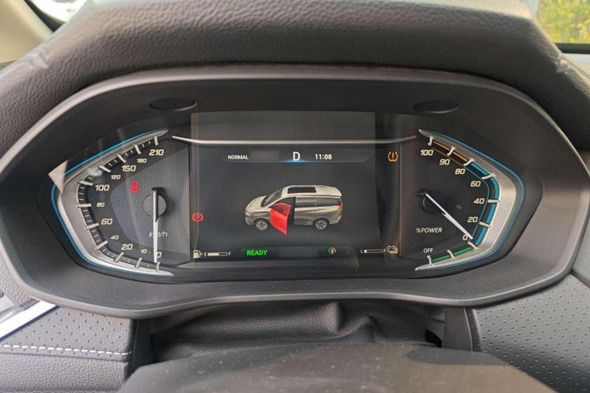 Used SAIC MAXUS EUNIQ 5 2020 1.3T PLUG-IN Luxury Edition Instrument Cluster