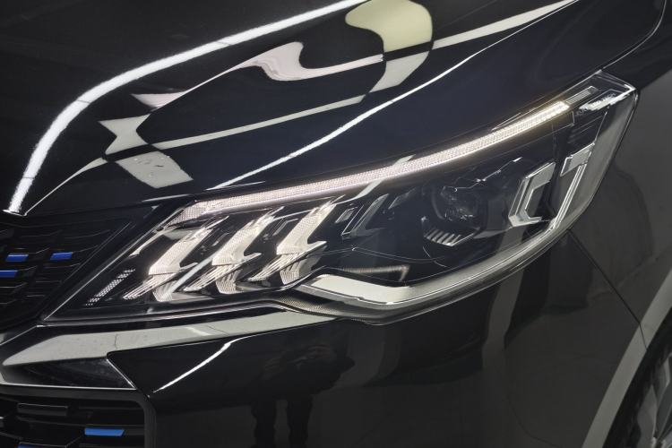 Used SAIC MAXUS EUNIQ 5 2020 1.3T PLUG-IN Elite Edition Left Front Headlight