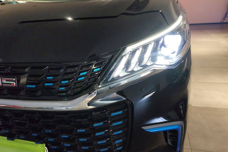 Used SAIC MAXUS EUNIQ 5 2020 1.3T PLUG-IN Elite Edition Left Front Headlight