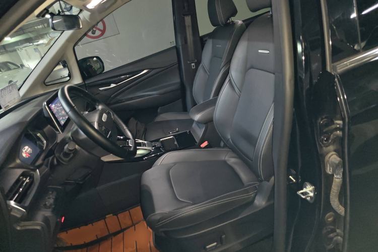 Used SAIC MAXUS EUNIQ 5 2020 1.3T PLUG-IN Luxury Edition Left Front Seat