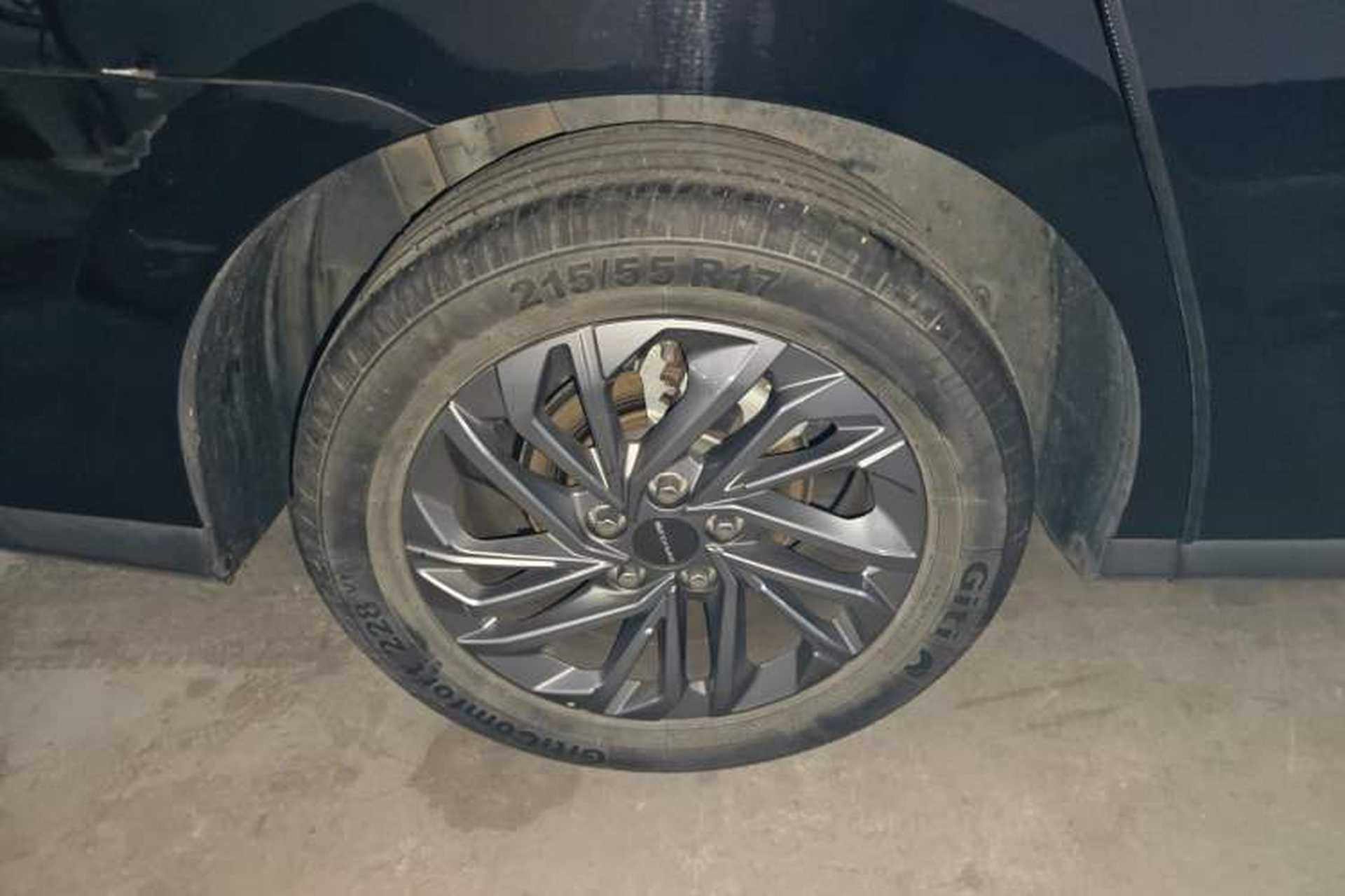 Used SAIC MAXUS EUNIQ 5 2020 1.3T PLUG-IN Luxury Edition Right Rear Wheel Hub