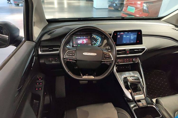 Used SAIC MAXUS EUNIQ 5 2020 1.3T PLUG-IN Elite Edition Steering Wheel