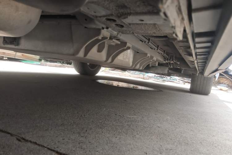 Used SAIC MAXUS EUNIQ 5 2020 1.3T PLUG-IN Elite Edition Chassis Rear Right