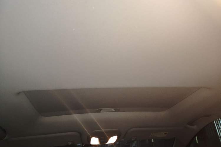 Used SAIC MAXUS EUNIQ 5 2020 1.3T PLUG-IN Elite Edition Headliner