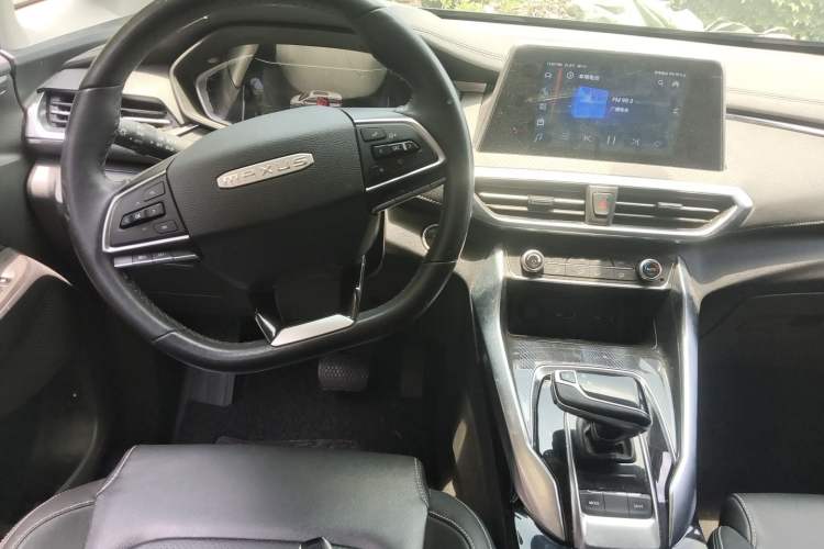 Used SAIC MAXUS EUNIQ 5 2020 1.3T PLUG-IN Elite Edition Interior 2