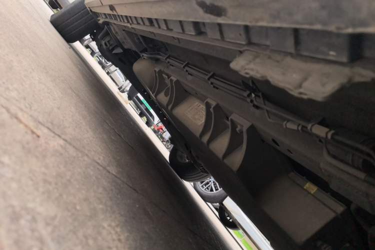 Used SAIC MAXUS EUNIQ 5 2020 1.3T PLUG-IN Elite Edition Chassis Front Right