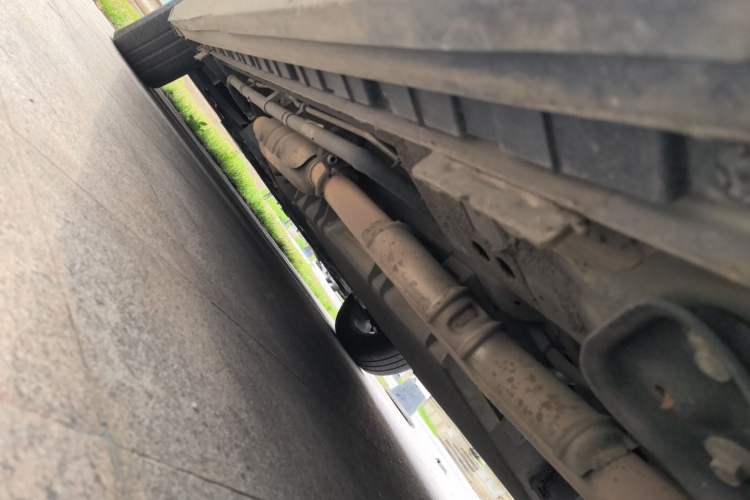 Used SAIC MAXUS EUNIQ 5 2020 1.3T PLUG-IN Elite Edition Chassis Rear Left