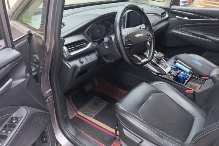 Used SAIC MAXUS EUNIQ 5 2020 1.3T PLUG-IN Elite Edition Driver Seat