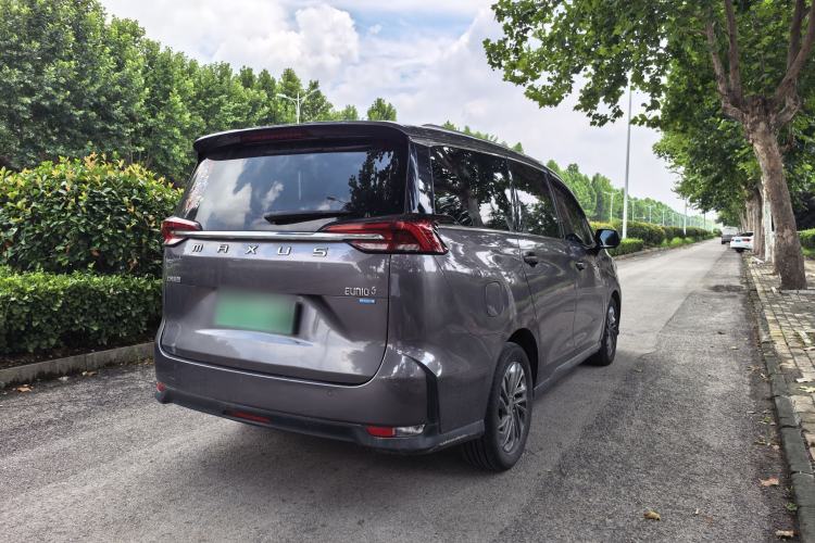 Used SAIC MAXUS EUNIQ 5 2020 1.3T PLUG-IN Luxury Edition Exterior 4