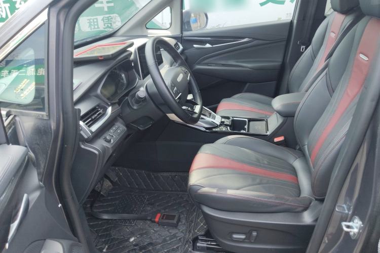 Used SAIC MAXUS EUNIQ 5 2020 Flagship Version with Large Battery 7 Seats Left Front Seat