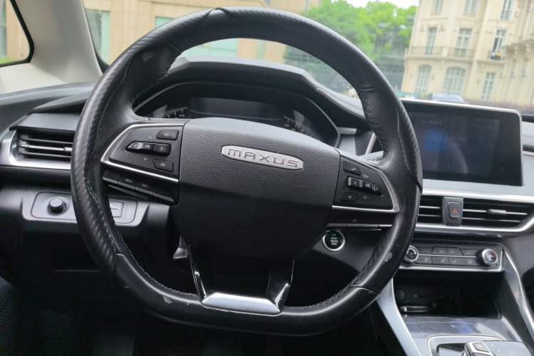 Used SAIC MAXUS EUNIQ 5 2020 1.3T PLUG-IN Elite Edition Steering Wheel