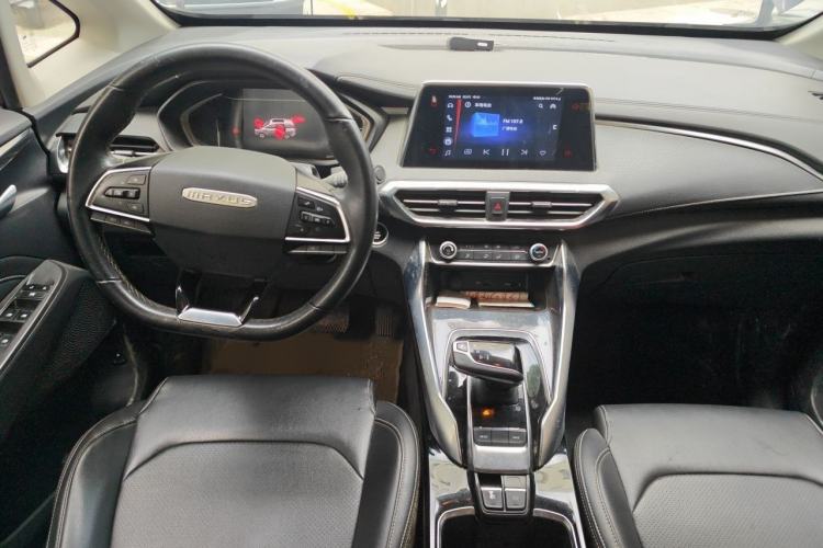 Used SAIC MAXUS EUNIQ 5 2020 1.3T PLUG-IN Elite Edition Interior 2