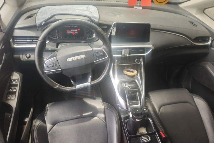 Used SAIC MAXUS EUNIQ 5 2020 1.3T PLUG-IN Elite Edition Center Console