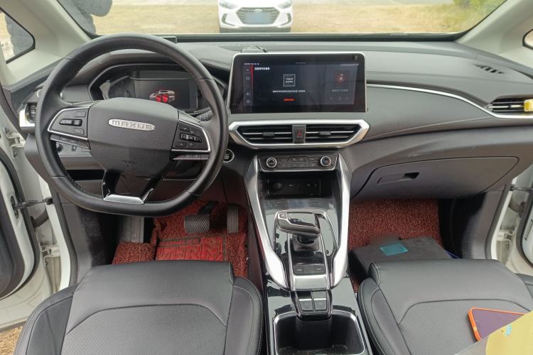 Used SAIC MAXUS EUNIQ 5 2020 1.3T PLUG-IN Luxury Edition Center Console