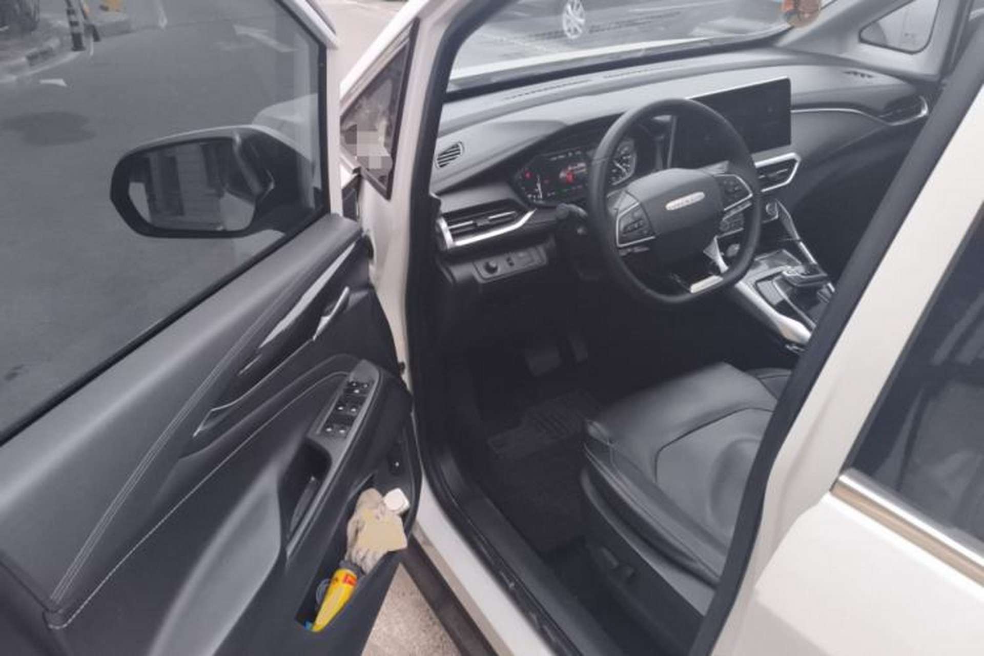 Used SAIC MAXUS EUNIQ 5 2020 1.3T PLUG-IN Luxury Edition Driver Seat