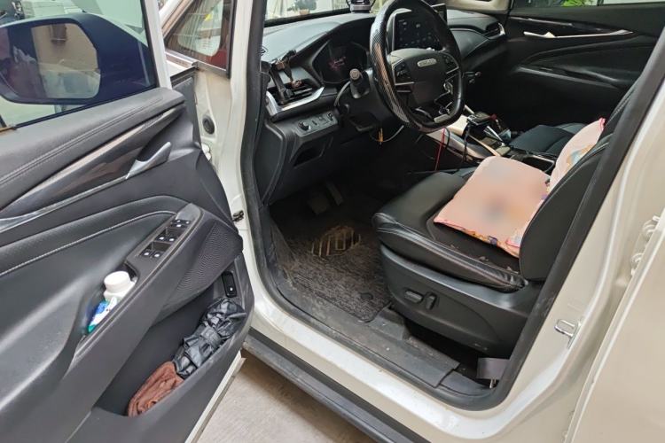 Used SAIC MAXUS EUNIQ 5 2020 1.3T PLUG-IN Luxury Edition Driver Seat