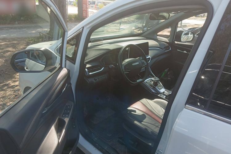 Used SAIC MAXUS EUNIQ 5 2020 1.3T PLUG-IN Luxury Edition Driver Seat