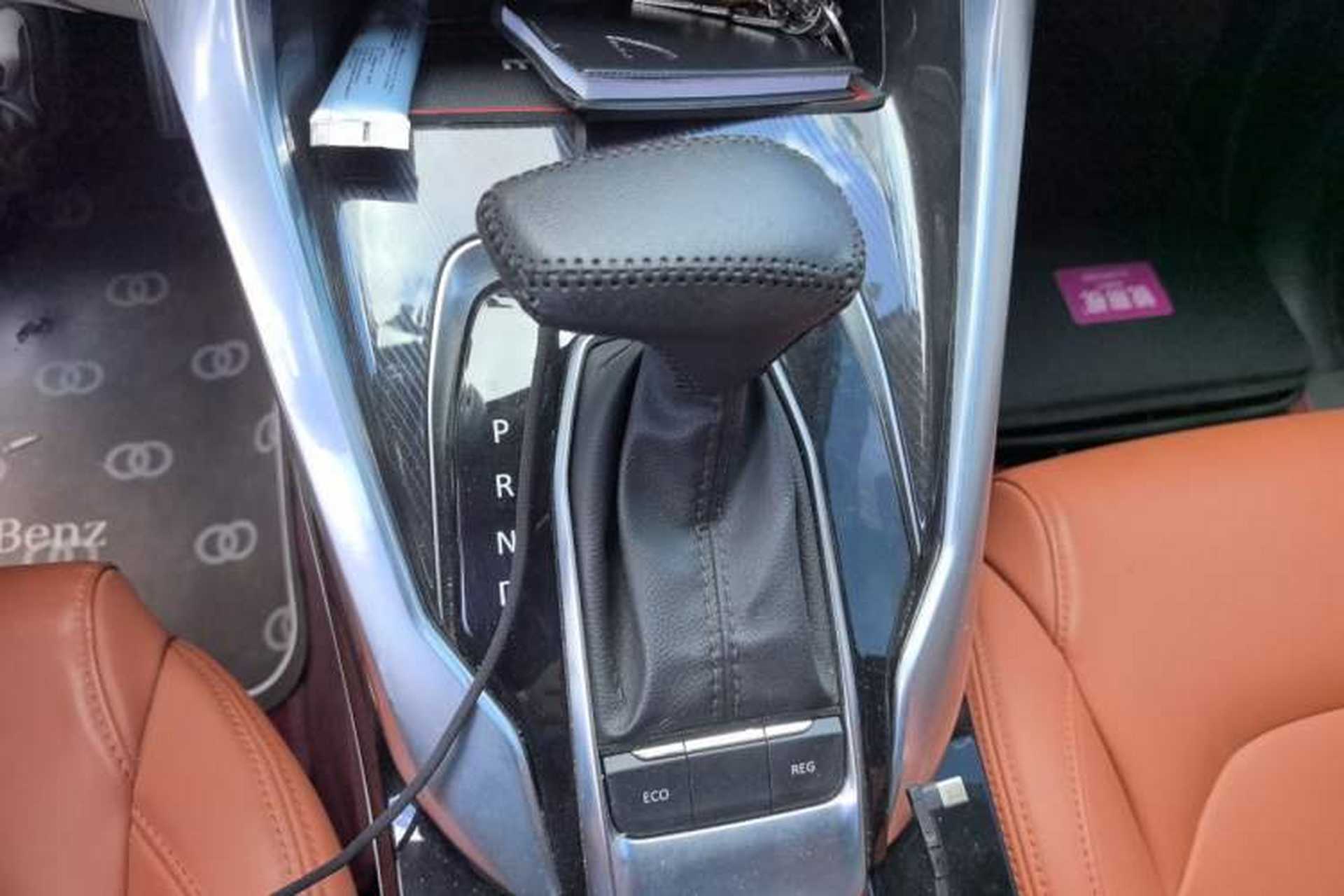 Used SAIC MAXUS EUNIQ 5 2020 Revised Version Classic Edition 7-Seater Gear Lever