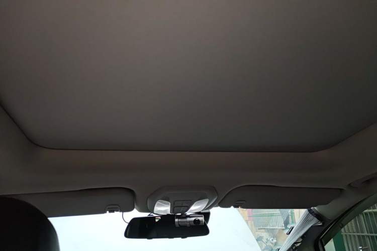 Used SAIC MAXUS EUNIQ 5 2020 1.3T PLUG-IN Luxury Edition Headliner