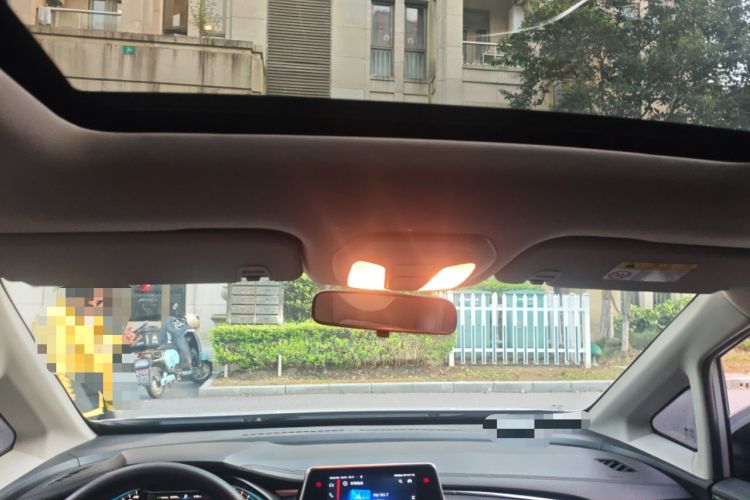 Used SAIC MAXUS EUNIQ 5 2020 1.3T PLUG-IN Elite Edition Headliner