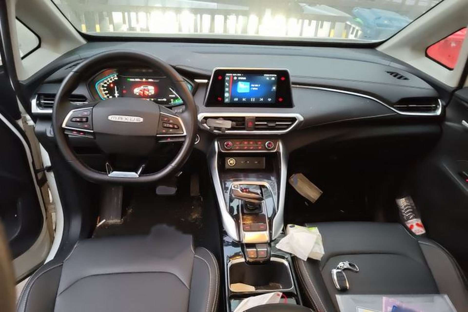Used SAIC MAXUS EUNIQ 5 2020 1.3T PLUG-IN Elite Edition Interior 2