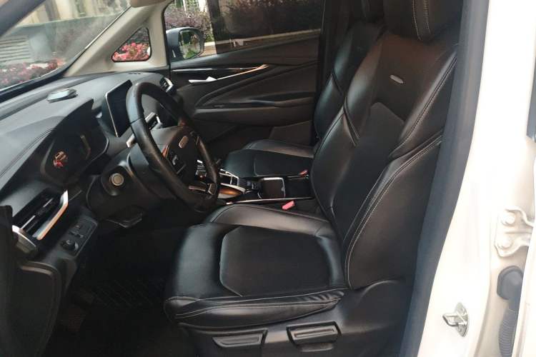 Used SAIC MAXUS EUNIQ 5 2020 1.3T PLUG-IN Elite Edition Left Front Seat