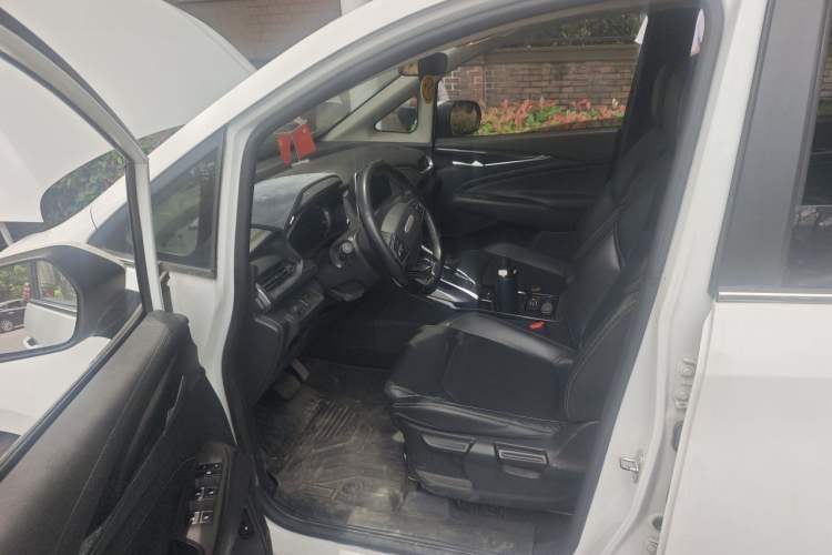 Used SAIC MAXUS EUNIQ 5 2020 1.3T PLUG-IN Elite Edition Left Front Seat