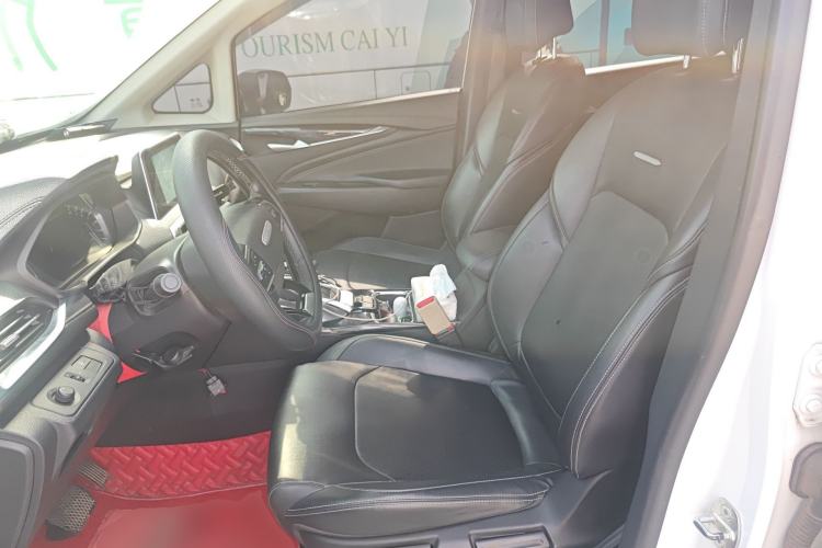 Used SAIC MAXUS EUNIQ 5 2020 1.3T PLUG-IN Elite Edition Left Front Seat