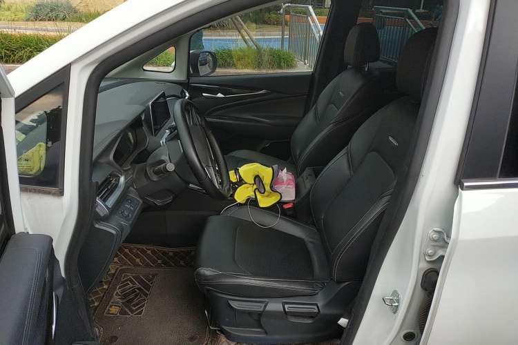 Used SAIC MAXUS EUNIQ 5 2020 1.3T PLUG-IN Elite Edition Left Front Seat