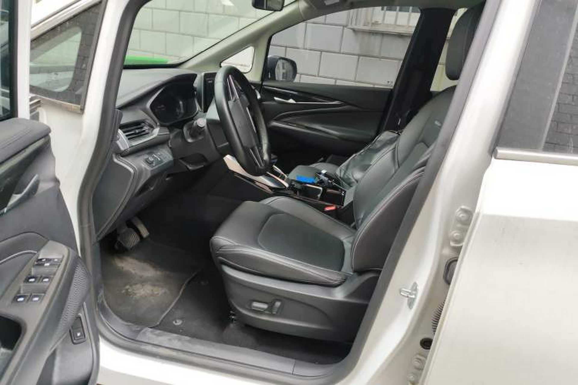 Used SAIC MAXUS EUNIQ 5 2020 1.3T PLUG-IN Luxury Edition Left Front Seat