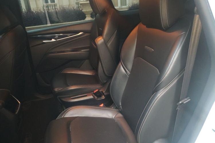 Used SAIC MAXUS EUNIQ 5 2020 1.3T PLUG-IN Elite Edition Left Rear Seat