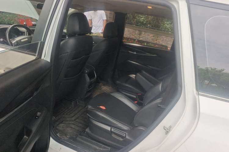 Used SAIC MAXUS EUNIQ 5 2020 1.3T PLUG-IN Elite Edition Left Rear Seat