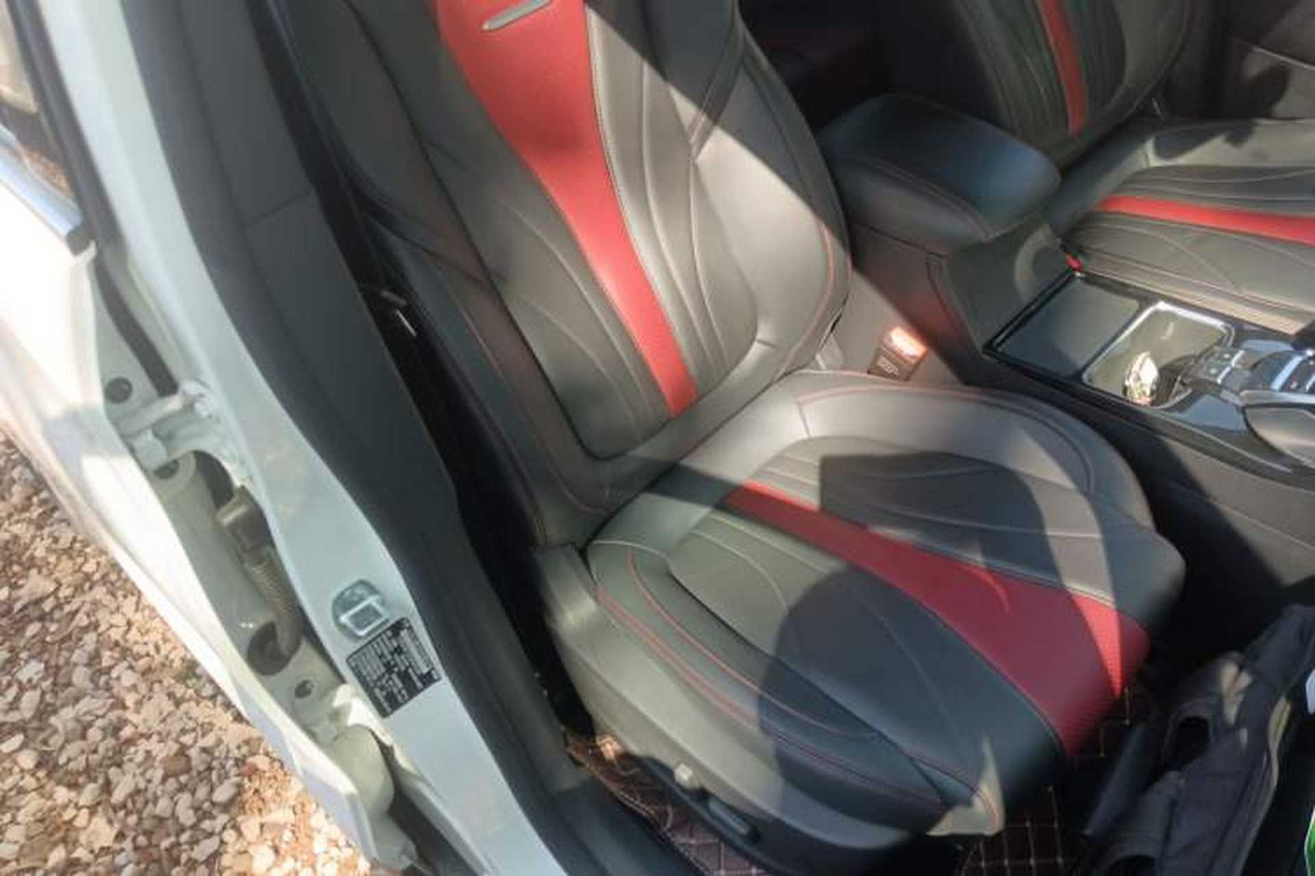 Used SAIC MAXUS EUNIQ 5 2020 1.3T PLUG-IN Luxury Edition Right Front Seat