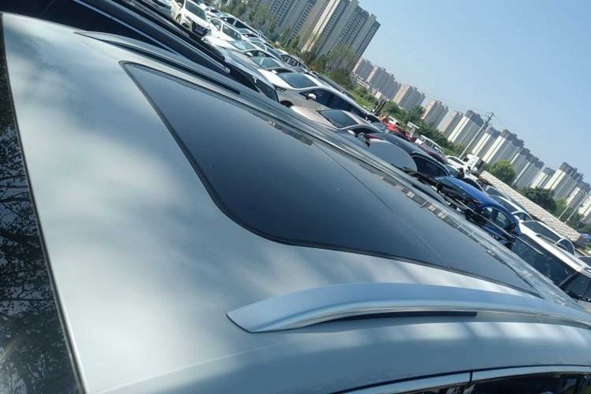 Used SAIC MAXUS EUNIQ 5 2020 1.3T PLUG-IN Luxury Edition Roof