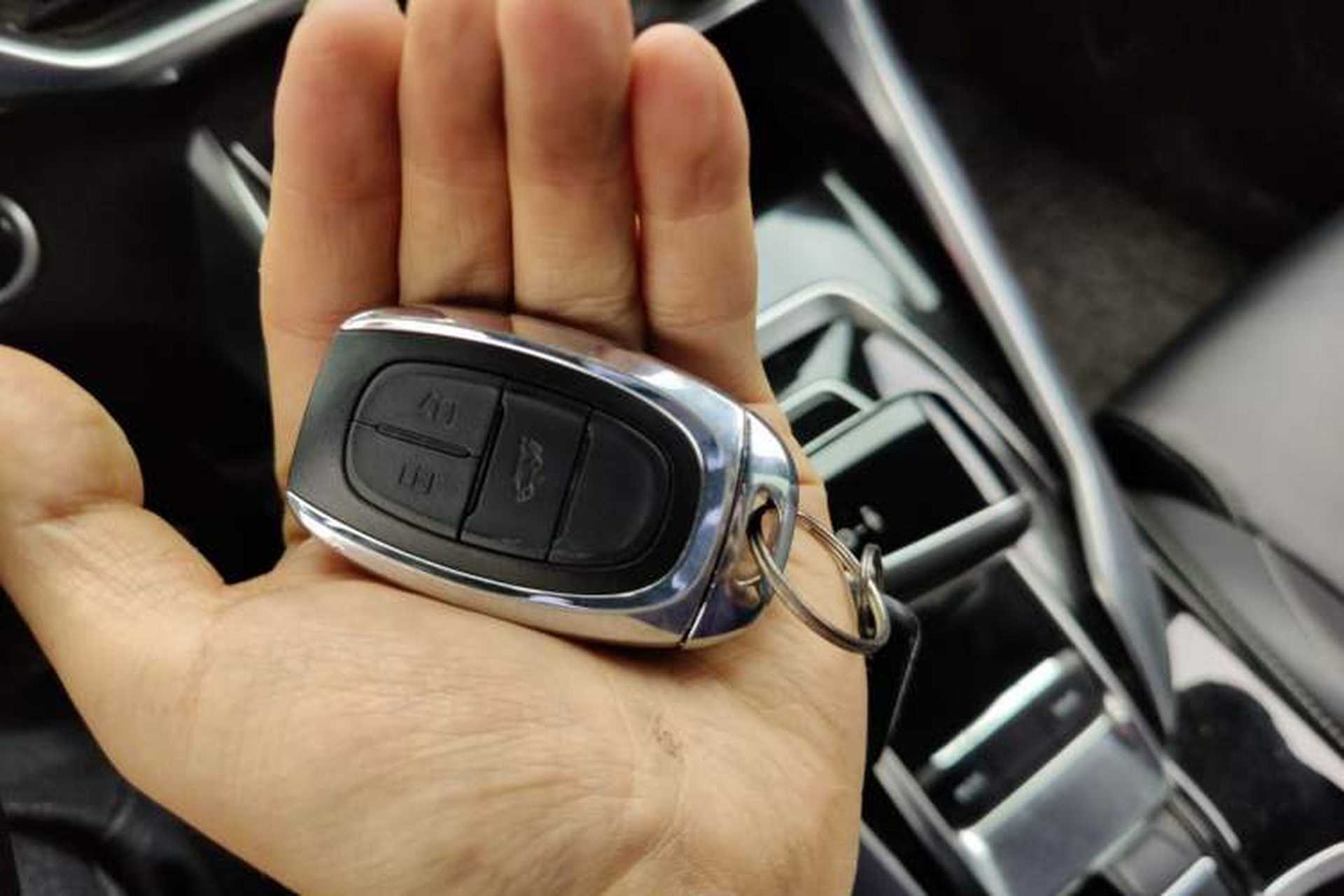 Used SAIC MAXUS EUNIQ 5 2020 1.3T PLUG-IN Luxury Edition Vehicle Key