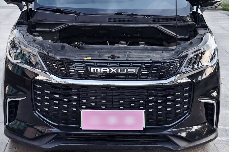 Used SAIC MAXUS EUNIQ 5 2022 Luxury Edition Six Seats Engine Bay