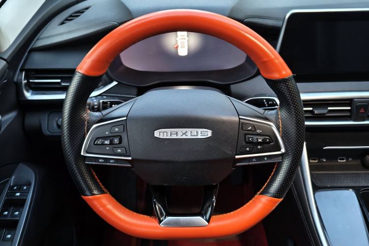 Used SAIC MAXUS EUNIQ 5 2022 Luxury Edition Six Seats Steering Wheel