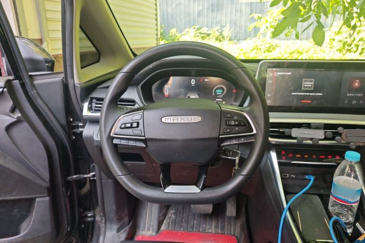 Used SAIC MAXUS EUNIQ 5 2022 Elite Edition Six-Seater Steering Wheel