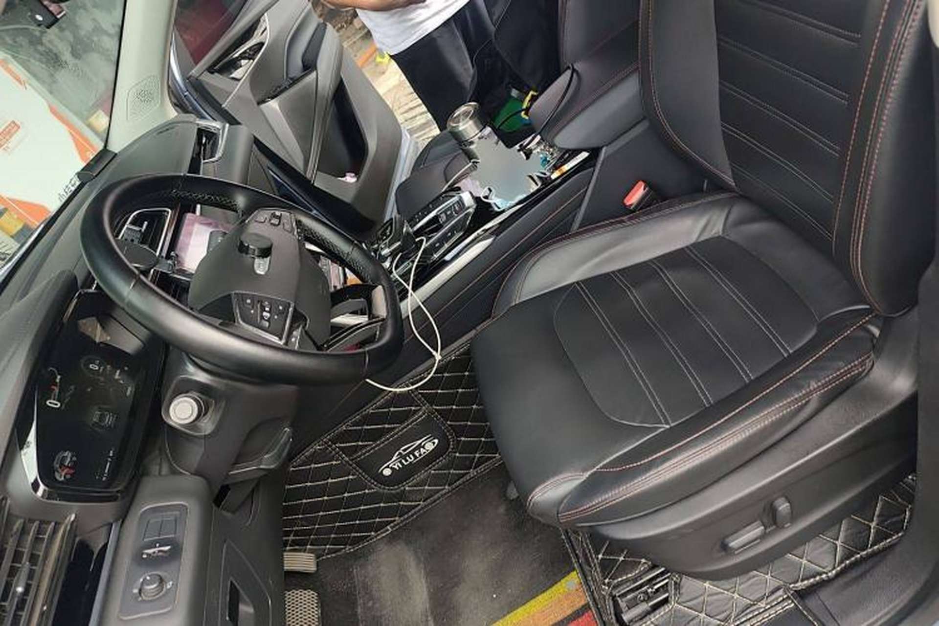 Used SAIC MAXUS EUNIQ 6 2021 LITE+ Smart Edition Left Front Seat