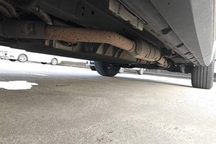 Used SAIC MAXUS EUNIQ 6 2021 1.3T PLUG-IN LITE+ Smart Enjoyment Version Chassis Front Left