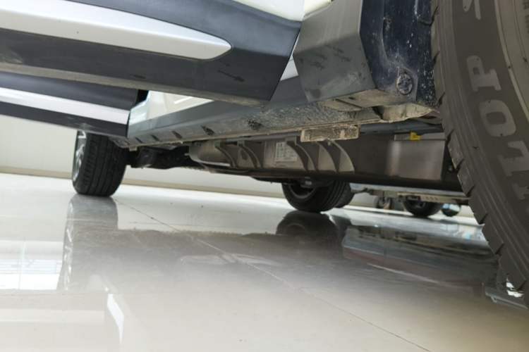 Used SAIC MAXUS EUNIQ 6 2021 1.3T PLUG-IN LITE+ Smart Enjoyment Version Right Side Sill
